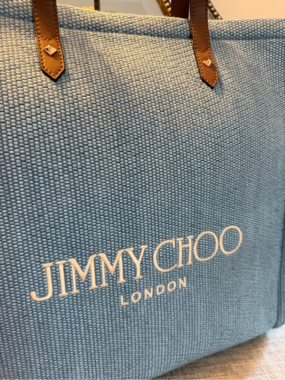 Jimmy Choo NIP London Rhea Blue Raffia Tote Brown Leather Handles $795 MSRP COA - Picture 4 of 15
